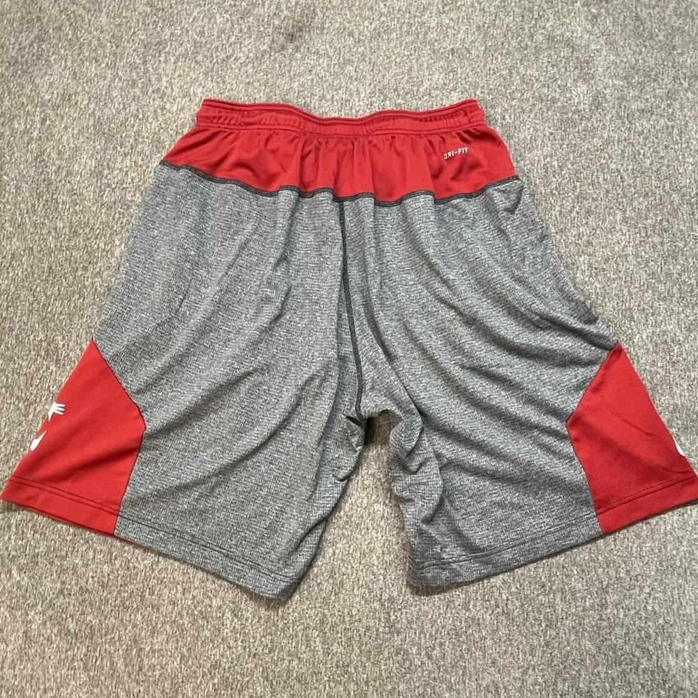 Nike Boys XL Washington State Cougars WSU Dri-FIT Shorts‎ Gray Red NCAA Athletic